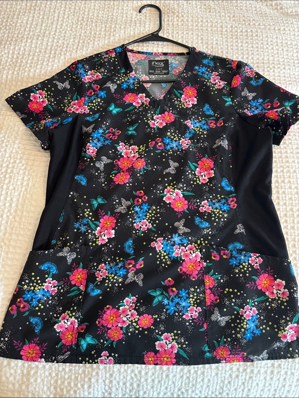Cherokee Black Floral V-Neck Scrub Top with Pink & Blue Accents small
